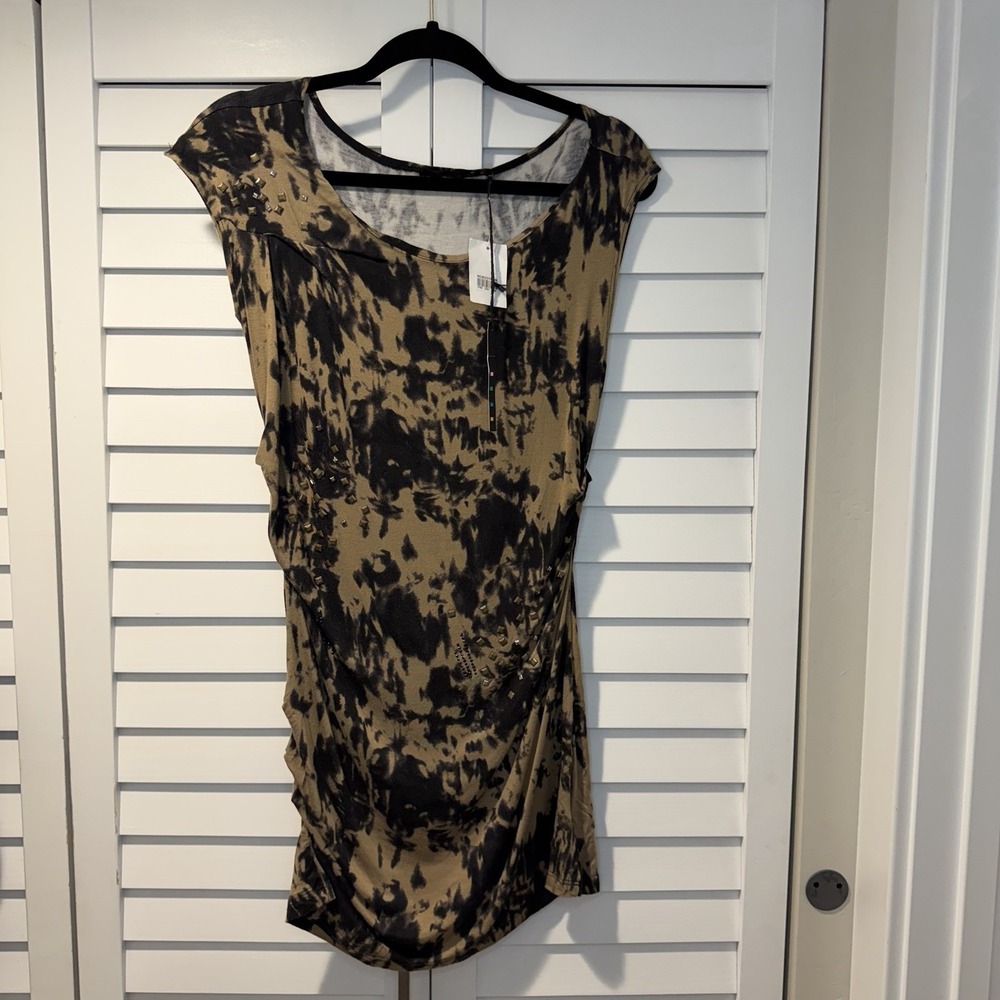 Karen Kane "Foggy Night"‎ Knit Tunic Top M Brown Black Tie-Dye Stud Grommet NWT